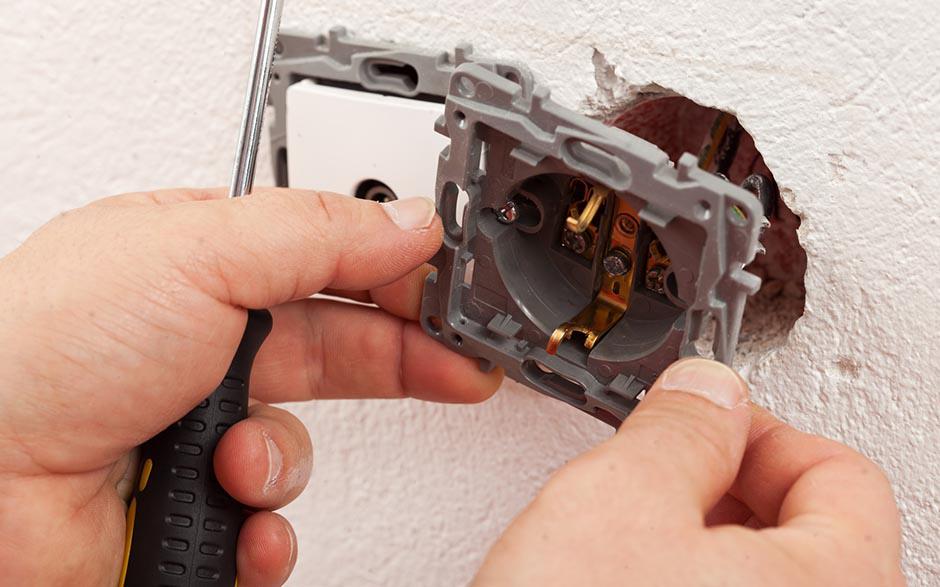 cherche électricien pas cher Gonesse